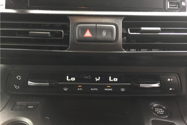 2020 VAUXHALL COMBO - Cloth, photo 16