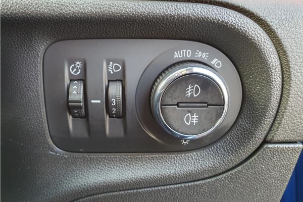 2020 Vauxhall Grandland X 1.2 Turbo SRi Nav SUV 5dr Petrol Manual Euro 6 (s/s) (130 ps) - Cloth, photo 21