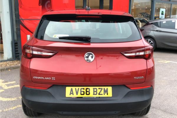 2018 Vauxhall Grandland 1.2T SE 5dr - Cloth, photo 7