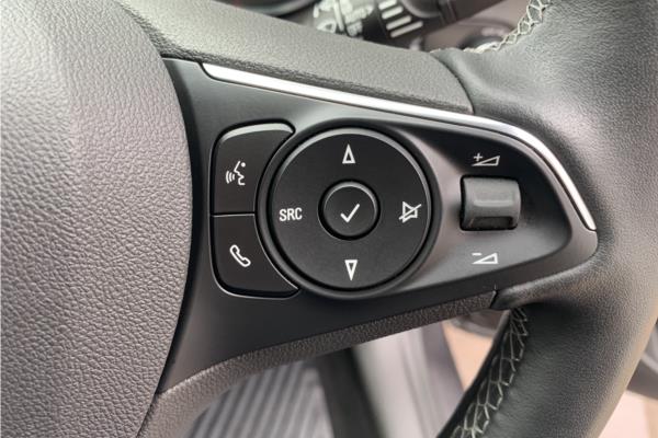 2021 Vauxhall Crossland 1.2 Turbo Elite Nav SUV 5dr Petrol Auto Euro 6 (s/s) (130 ps) - Cloth/Leather, photo 19