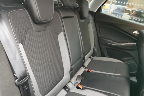 2021 Vauxhall Grandland X 1.2 Turbo Griffin Edition SUV 5dr Petrol Auto Euro 6 (s/s) (130 ps) - Cloth, photo 13