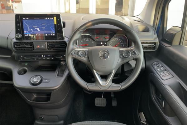 2020 Vauxhall Combo Life 1.2 Turbo Elite MPV 5dr Petrol Auto Euro 6 (s/s) (7 Seat) (130 ps) - Cloth, photo 11