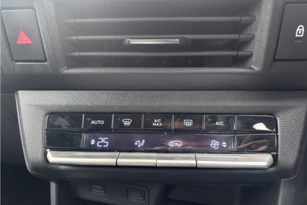 2025 Vauxhall Frontera 1.2 Hybrid [136] GS 5dr e-DCT6 - Ergo Feture Gry, photo 15