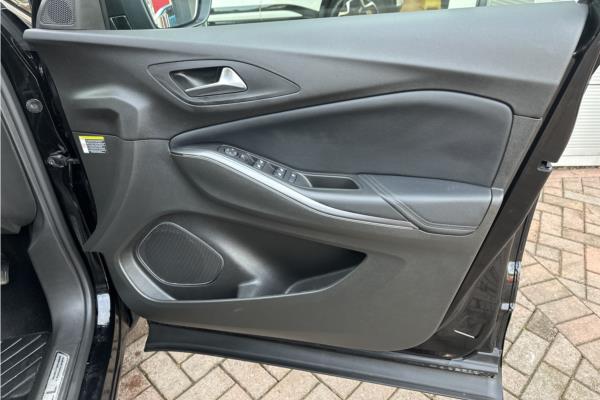 2020 Vauxhall Grandland X 1.2 Turbo SRi Nav SUV 5dr Petrol Manual Euro 6 (s/s) (130 ps) - Cloth, photo 46