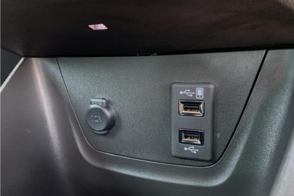 2022 Vauxhall Crossland 1.2 Turbo Ultimate SUV 5dr Petrol Auto Euro 6 (s/s) (130 ps) - Cloth/Alcantara, photo 24