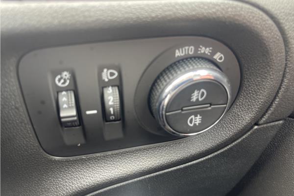 2019 Vauxhall Grandland X 1.2 Turbo GPF Sport Nav SUV 5dr Petrol Auto Euro 6 (s/s) (130 ps) - Berson Black, photo 21