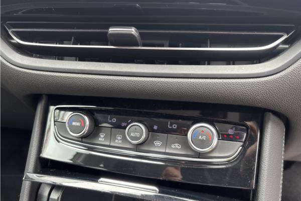 2023 Vauxhall Grandland 1.2 Turbo Ultimate SUV 5dr Petrol Auto Euro 6 (s/s) (130 ps) - Berson Black, photo 16