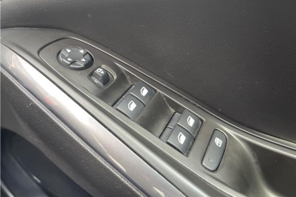 2021 Vauxhall Grandland X 1.5 Turbo D SRi Nav SUV 5dr Diesel Auto Euro 6 (s/s) (130 ps) - Berson Black, photo 23