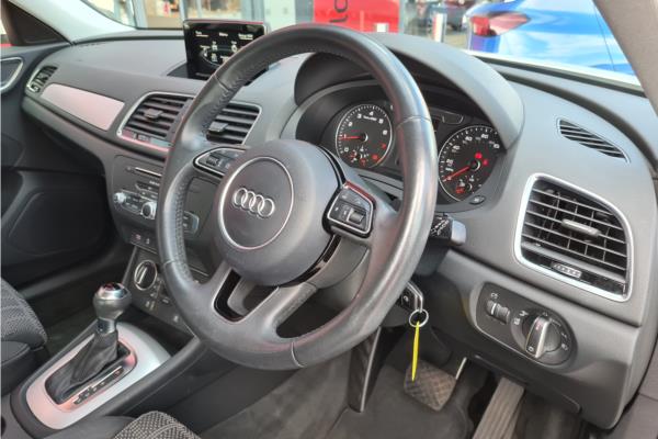 Non Franchise 2017 Audi Q3 Sport Tfsi S-a - Fabic - Cloth, photo 12