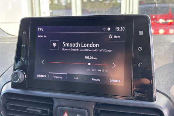2021 Vauxhall Combo Life 1.2 Turbo SE MPV 5dr Petrol Auto Euro 6 (s/s) (130 ps) - Cloth, photo 17