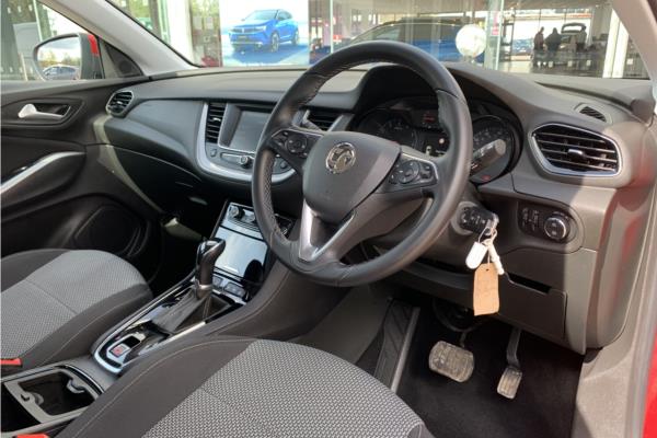 2018 Vauxhall Grandland X 1.2 Turbo SE SUV 5dr Petrol Auto (s/s) (130 ps) - Cloth, photo 12