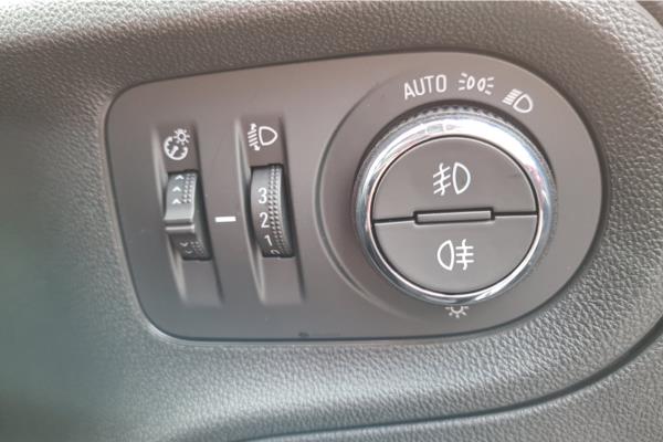 2020 VAUXHALL GRANDLAND - Berson Black, photo 22
