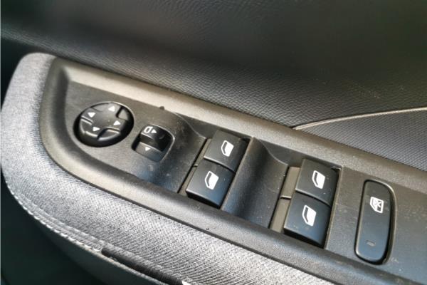 Vauxhall Frontera 83kW GS 44kWh AU - Ergo Feture Gry, photo 21