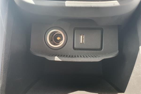 2017 Vauxhall Zafira Tourer 1.4i Turbo SRi Nav MPV 5dr Petrol Auto Euro 6 (140 ps) - Cloth, photo 32