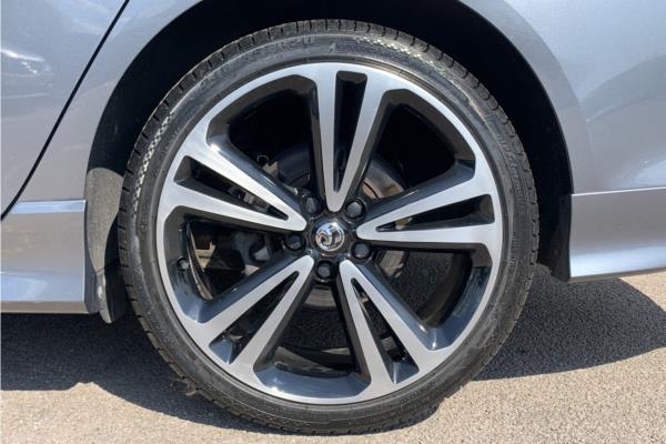 2018 Vauxhall Insignia 2.0 Turbo D BlueInjection SRi VX Line Nav Sports Tourer 5dr Diesel Auto Euro 6 (s/s) (170 ps) - Cloth, photo 20