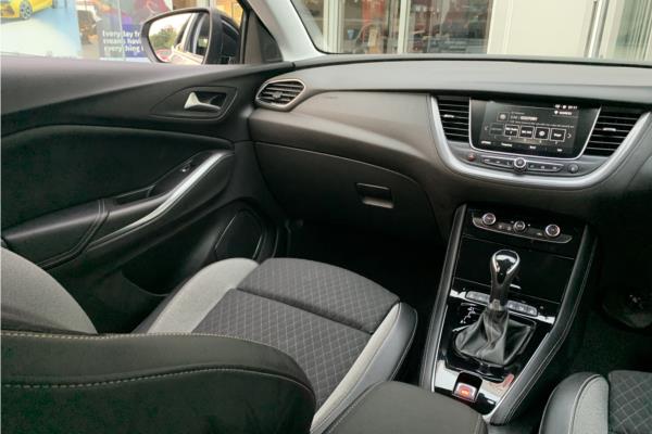 2019 Vauxhall Grandland X 1.2 Turbo GPF Sport Nav SUV 5dr Petrol Auto Euro 6 (s/s) (130 ps) - Cloth, photo 41