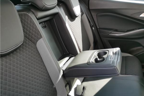2020 Vauxhall Grandland X 1.2 Turbo SRi Nav SUV 5dr Petrol Auto Euro 6 (s/s) (130 ps) - Cloth, photo 36