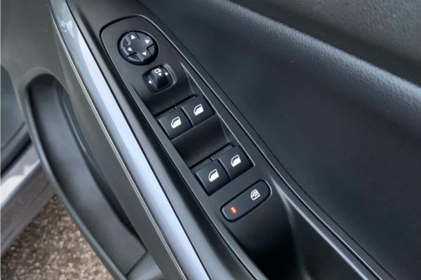 2020 Vauxhall Grandland X 1.2 Turbo Elite Nav SUV 5dr Petrol Auto 8Spd Euro 6 (s/s) (130 ps) - Leather, photo 22