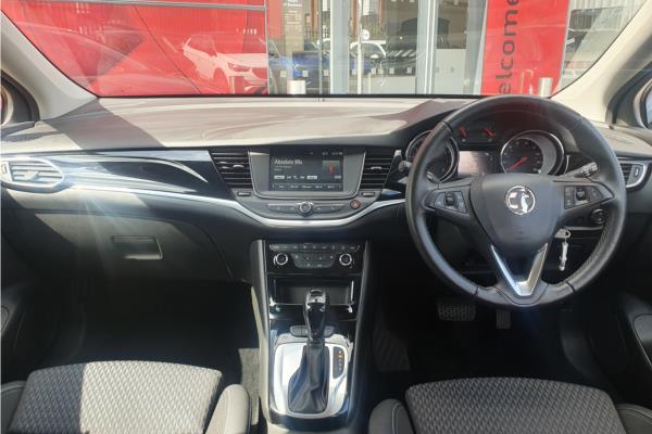 2019 Vauxhall Astra 1.4i Turbo Griffin Hatchback 5dr Petrol Auto (s/s) (150 ps) - Cloth Sienna/Jet Blk, photo 10