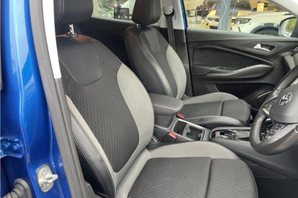 2020 Vauxhall Grandland X 1.2 Turbo SRi Nav SUV 5dr Petrol Auto Euro 6 (s/s) (130 ps) - Cloth, photo 34