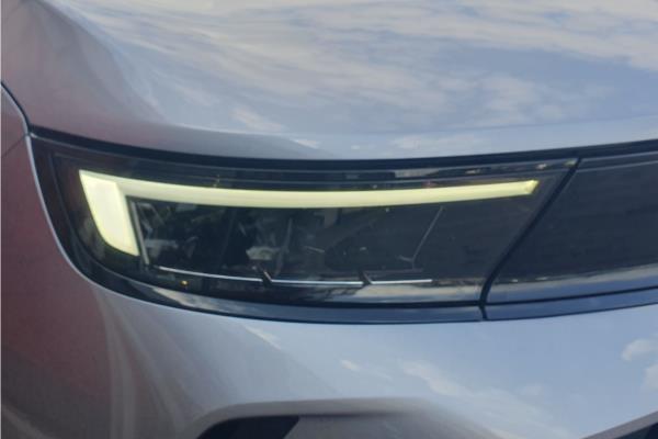 2021 Vauxhall Mokka 1.2 Turbo SRi Nav Premium SUV 5dr Petrol Manual Euro 6 (s/s) (100 ps) - Black Jasmin Lt, photo 40