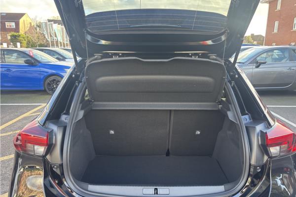 Vauxhall Corsa 5Dr HAT 1.2 HY TB 110 YS WP E-dct6 - Banda Marvel Bl, photo 13
