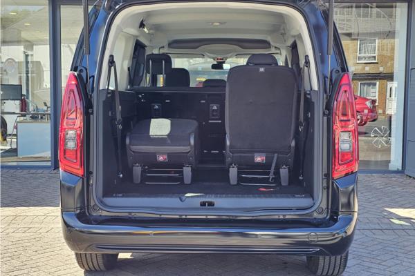2021 Vauxhall Combo Life 1.2 Turbo Edition XL MPV 5dr Petrol Manual Euro 6 (s/s) (7 Seat) (110 ps) - Cloth, photo 14