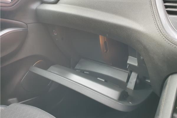 2019 Vauxhall Grandland X 1.2 Turbo GPF Sport Nav SUV 5dr Petrol Auto Euro 6 (s/s) (130 ps) - Cloth, photo 26