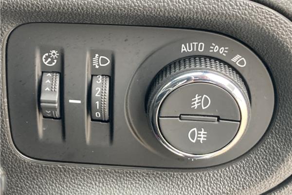 2019 Vauxhall Grandland X 1.2 Turbo Sport Nav SUV 5dr Petrol Manual Euro 6 (s/s) (130 ps) - Cloth/Leather, photo 20