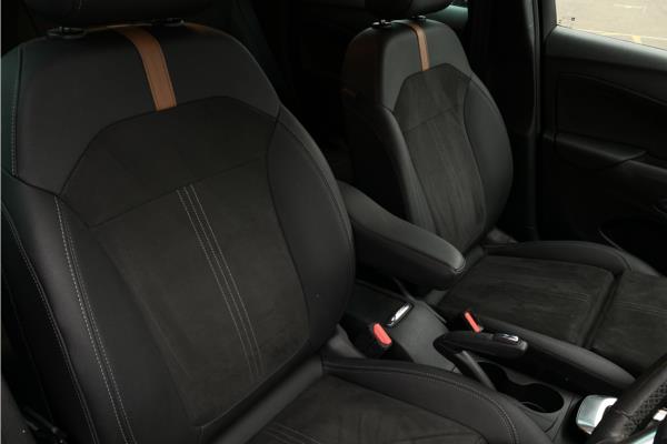 2021 Vauxhall Crossland 1.2 Turbo Ultimate Nav SUV 5dr Petrol Auto Euro 6 (s/s) (130 ps) - Cloth/Alcantara, photo 34