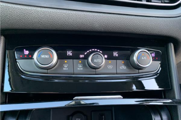 2023 Vauxhall Grandland 1.2 Turbo Ultimate SUV 5dr Petrol Auto Euro 6 (s/s) (130 ps) - Black Alcantara, photo 15