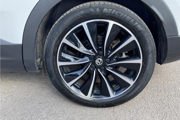 2020 Vauxhall Grandland X 1.6 13.2kWh Ultimate Nav SUV 5dr Petrol Plug-in Hybrid Auto 4WD Euro 6 (s/s) Hybrid4 (300 ps) - Leather, photo 20
