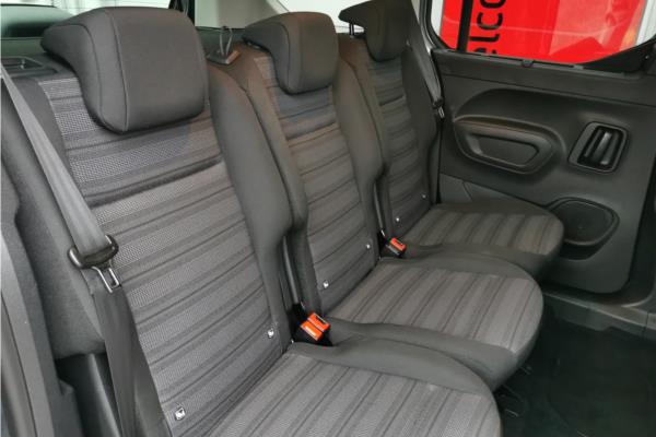 2021 Vauxhall Combo Life 1.2 Turbo Elite MPV 5dr Petrol Auto Euro 6 (s/s) (130 ps) - Cloth, photo 13