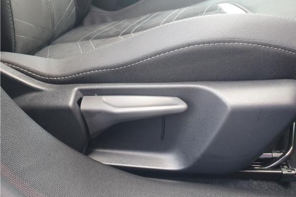 2024 Vauxhall Mokka-e 50kWh Ultimate SUV 5dr Electric Auto (136 ps) - Black Alcantara, photo 28