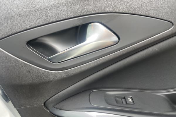 2018 Vauxhall Grandland X 1.2 Turbo Elite Nav SUV 5dr Petrol Manual Euro 6 (s/s) (130 ps) - Leather, photo 32