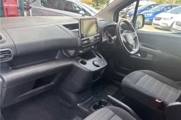 2020 Vauxhall Combo Life 1.5 Turbo D Elite XL MPV 5dr Diesel Auto Euro 6 (s/s) (130 ps) - Cloth, photo 15