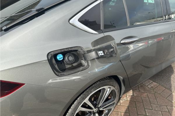 2017 Vauxhall Insignia 2.0 Turbo D BlueInjection Elite Nav Grand Sport 5dr Diesel Automatic Euro 6 (s/s) (170 ps) - Leather, photo 35