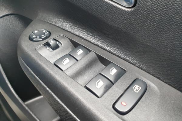 2019 Vauxhall Corsa 1.2 Turbo Ultimate Nav Hatchback 5dr Petrol Auto Euro 6 (s/s) (130 ps) - Cloth/Alcantara, photo 22