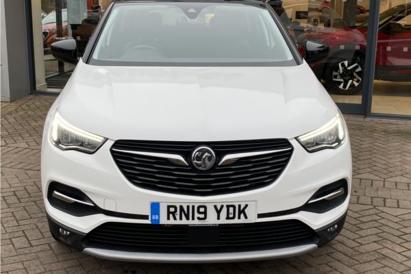 2019 Vauxhall Grandland X 1.2 Turbo Sport Nav SUV 5dr Petrol Manual (s/s) (130 ps) - Berson Black, photo 3