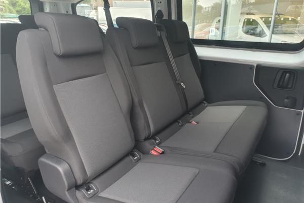 2023 Vauxhall Vivaro-e Life - Curitiba Triton, photo 11