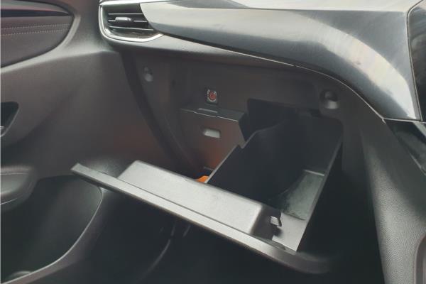 2020 Vauxhall Corsa 1.2 Turbo Elite Nav Premium Hatchback 5dr Petrol Auto Euro 6 (s/s) (100 ps) - Cloth, photo 26
