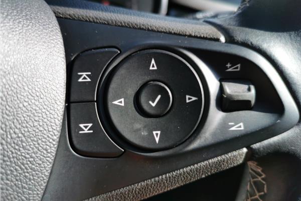 2019 Vauxhall Astra 1.4i Turbo GPF Elite Nav Hatchback 5dr Petrol Auto Euro 6 (s/s) (150 ps) - Leather, photo 19