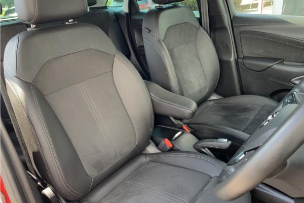 2022 Vauxhall Crossland 1.2 Turbo Ultimate SUV 5dr Petrol Auto Euro 6 (s/s) (130 ps) - Cloth/Alcantara, photo 34