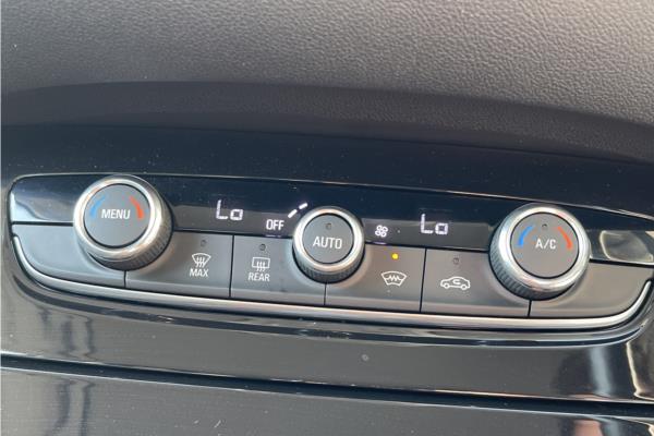 2018 Vauxhall Grandland X 1.2 Turbo Sport Nav SUV 5dr Petrol Manual (s/s) (130 ps) - Cloth, photo 16
