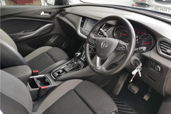 2019 Vauxhall Grandland X 1.2 Turbo GPF Sport Nav SUV 5dr Petrol Auto Euro 6 (s/s) (130 ps) - Cloth, photo 12