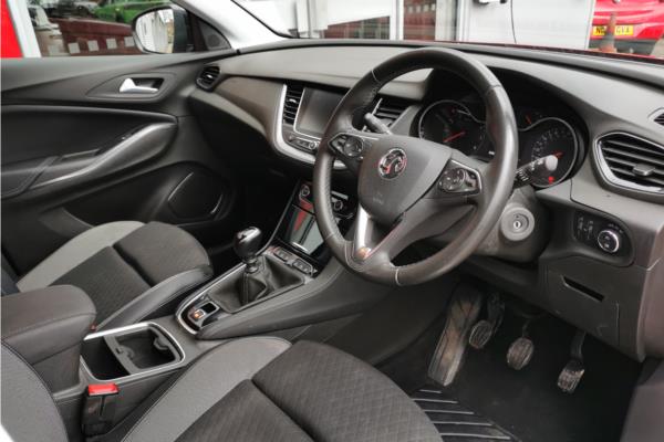 2021 Vauxhall Grandland X 1.2 Turbo SRi Nav SUV 5dr Petrol Manual Euro 6 (s/s) (130 ps) - Cloth, photo 12