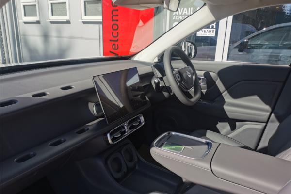 Leapmotor B10 5Dr 160kW 70kWh AU - Light Grey Lth, photo 14