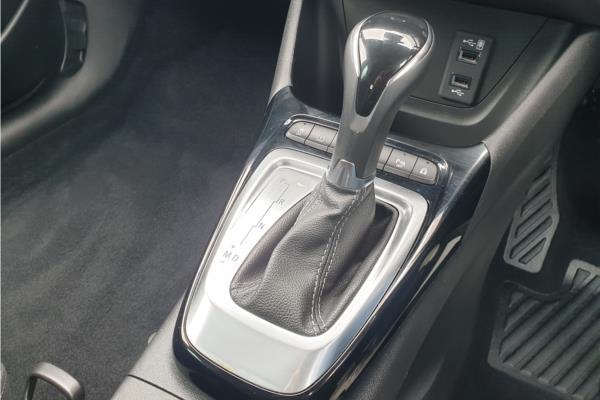 2022 Vauxhall Crossland 1.2 Turbo Ultimate SUV 5dr Petrol Auto Euro 6 (s/s) (130 ps) - Alcantara, photo 31