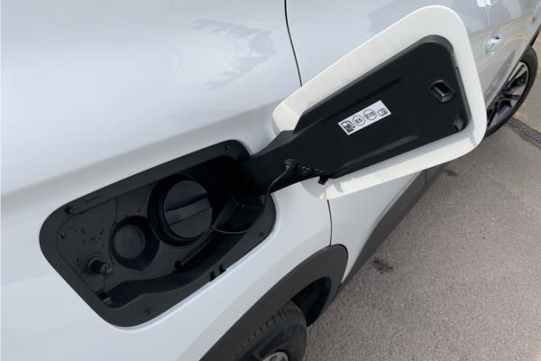 2019 Vauxhall Grandland X 1.2 Turbo GPF Sport Nav SUV 5dr Petrol Auto Euro 6 (s/s) (130 ps) - Cloth, photo 35