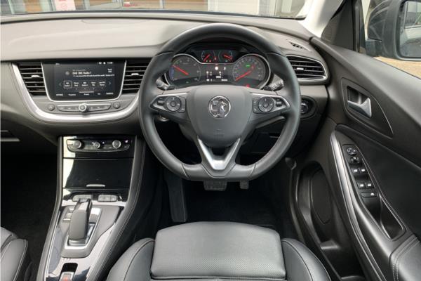 2020 Vauxhall Grandland X 1.6 13.2kWh Business Edition Nav Premium SUV 5dr Petrol Plug-in Hybrid Auto 4WD Euro 6 (s/s) Hybrid4 (300 ps) - Cloth/Leather, photo 10